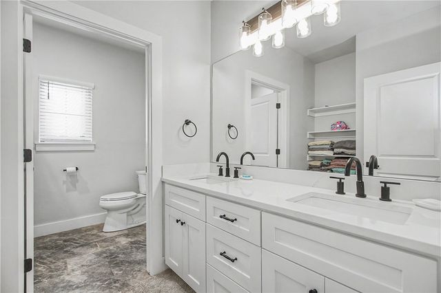 492 Drain Road, Farmington, AR 72730