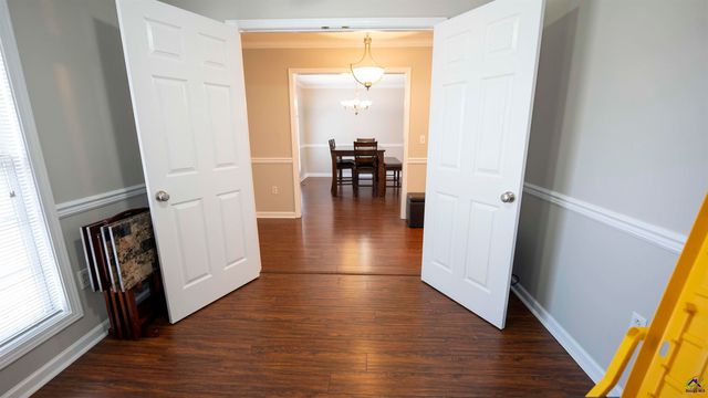 111 Marie Drive, Cochran, GA 31014