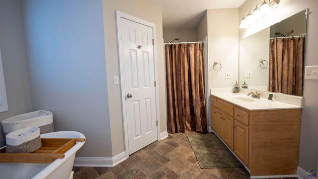 111 Marie Drive, Cochran, GA 31014