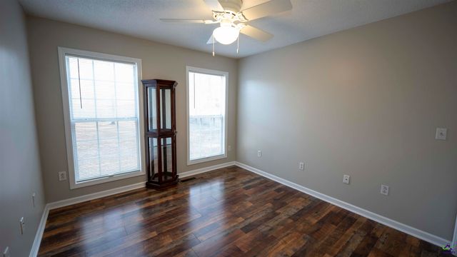 111 Marie Drive, Cochran, GA 31014