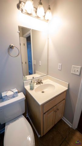 111 Marie Drive, Cochran, GA 31014