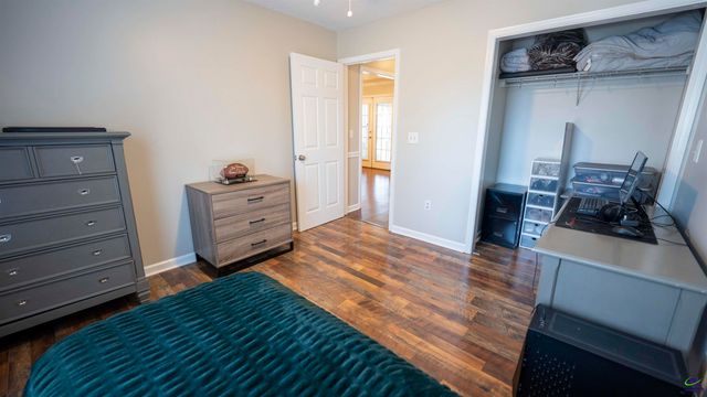 111 Marie Drive, Cochran, GA 31014