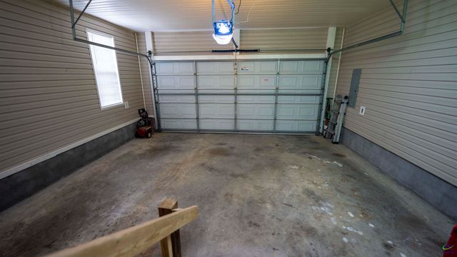 111 Marie Drive, Cochran, GA 31014