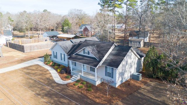 111 Marie Drive, Cochran, GA 31014