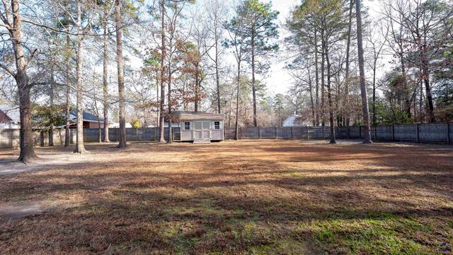 111 Marie Drive, Cochran, GA 31014