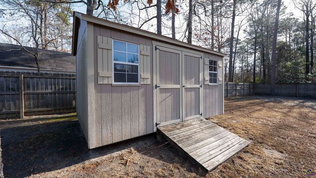 111 Marie Drive, Cochran, GA 31014