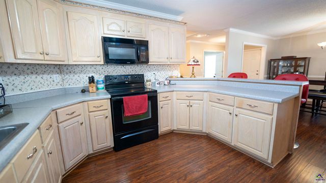 111 Marie Drive, Cochran, GA 31014