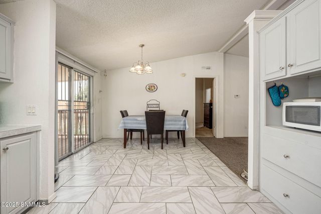 2990 Petunia Lane, Las Cruces, NM 88007