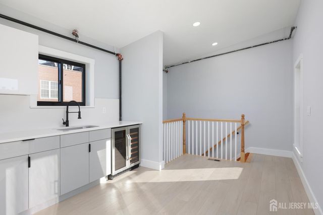 365 George Street 5, New Brunswick, NJ 08901