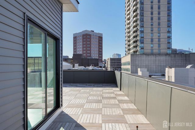 365 George Street 5, New Brunswick, NJ 08901