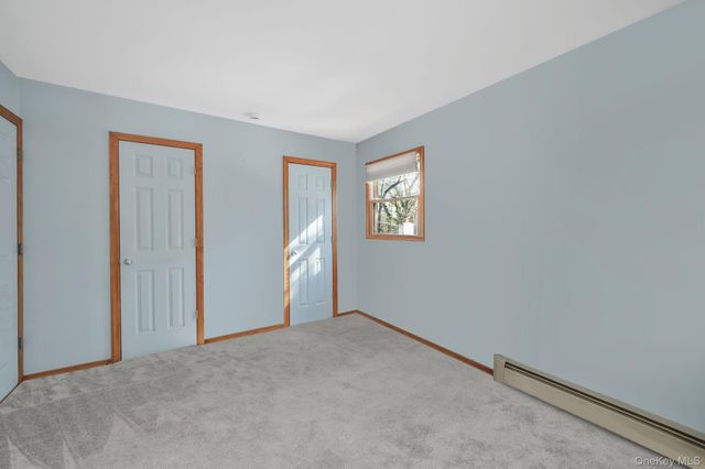 6 Hillside Road, Sound Beach, NY 11789