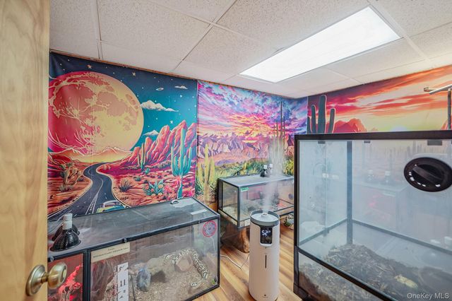 6 Hillside Road, Sound Beach, NY 11789