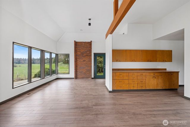 18928 Bow Hill Road, Burlington, WA 98233