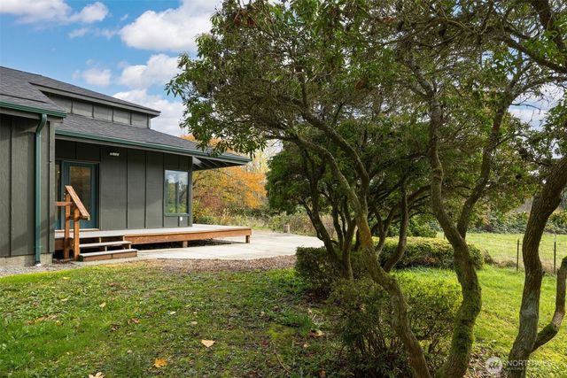 18928 Bow Hill Road, Burlington, WA 98233