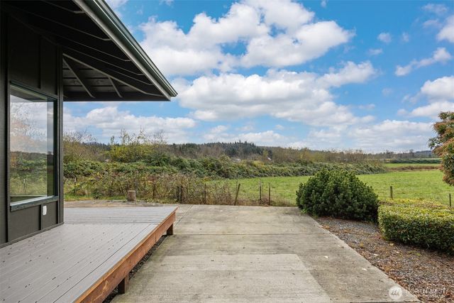 18928 Bow Hill Road, Burlington, WA 98233