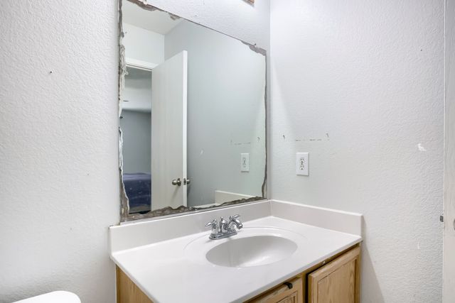 2020 Kickapoo Trail, Heartland, TX 75126