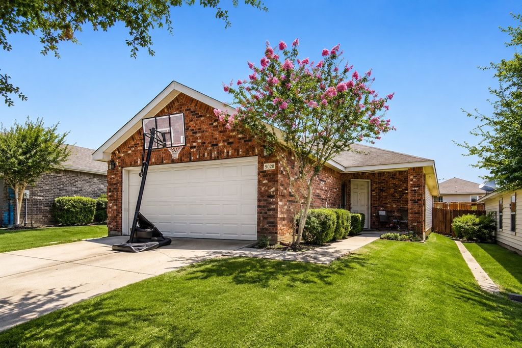 2020 Kickapoo Trail, Heartland, TX 75126