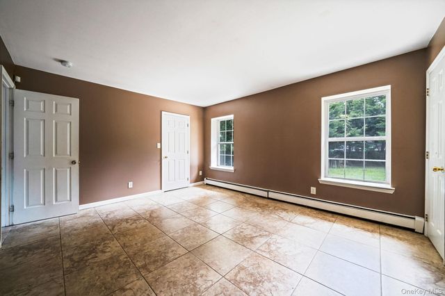 88 Eleanor Avenue, Mastic, NY 11950
