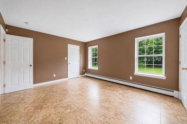 88 Eleanor Avenue, Mastic, NY 11950