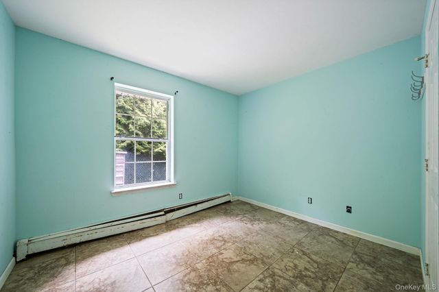88 Eleanor Avenue, Mastic, NY 11950