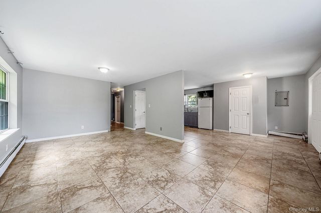 88 Eleanor Avenue, Mastic, NY 11950