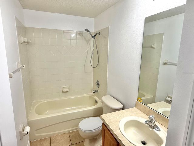 9544 CHARLESBERG DRIVE, Tampa, FL 33635