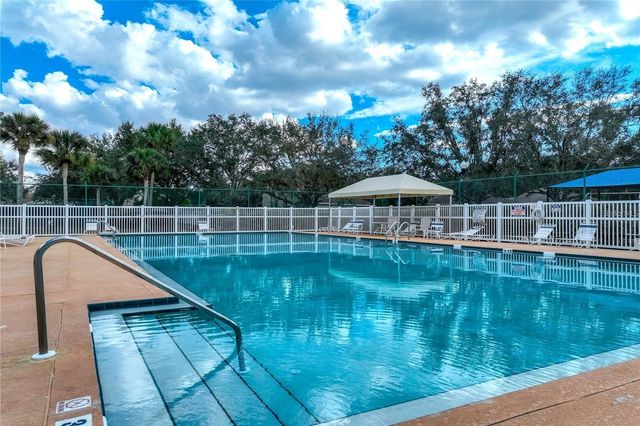 9544 CHARLESBERG DRIVE, Tampa, FL 33635