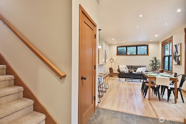 313 Edgecliff Drive, Langley, WA 98260