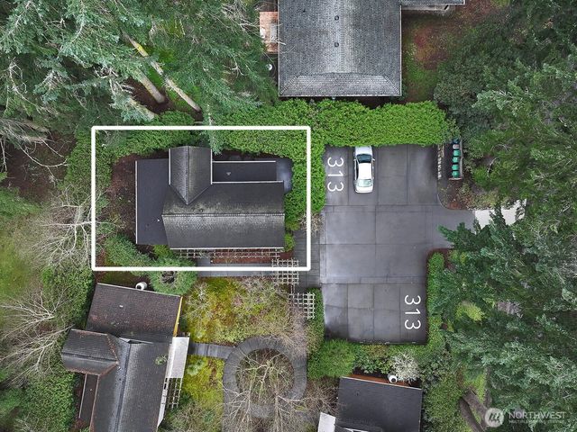 313 Edgecliff Drive, Langley, WA 98260