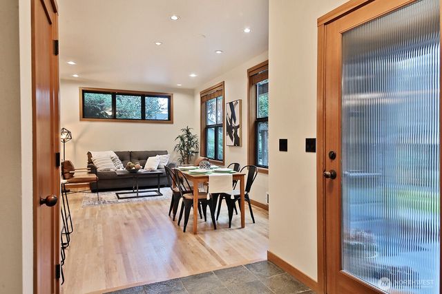 313 Edgecliff Drive, Langley, WA 98260