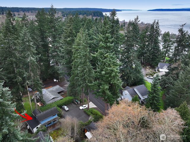 313 Edgecliff Drive, Langley, WA 98260