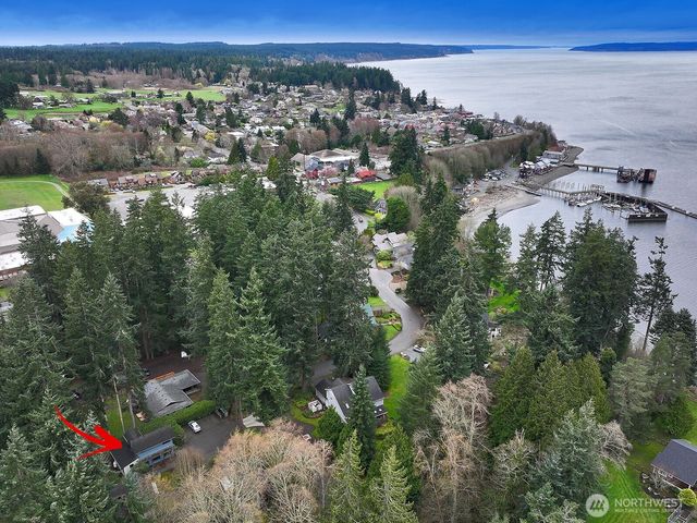 313 Edgecliff Drive, Langley, WA 98260