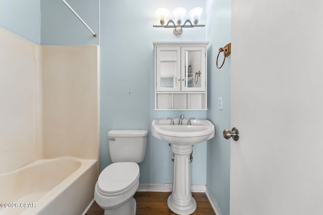 6089 E Highway 98, Panama City, FL 32404