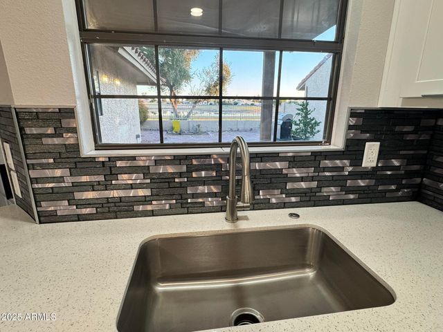 4436 E SHOMI Street, Phoenix, AZ 85044