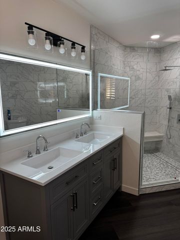 4436 E SHOMI Street, Phoenix, AZ 85044