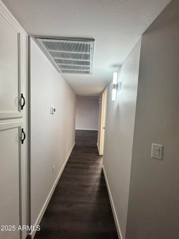 4436 E SHOMI Street, Phoenix, AZ 85044