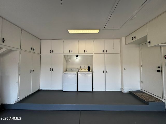 4436 E SHOMI Street, Phoenix, AZ 85044