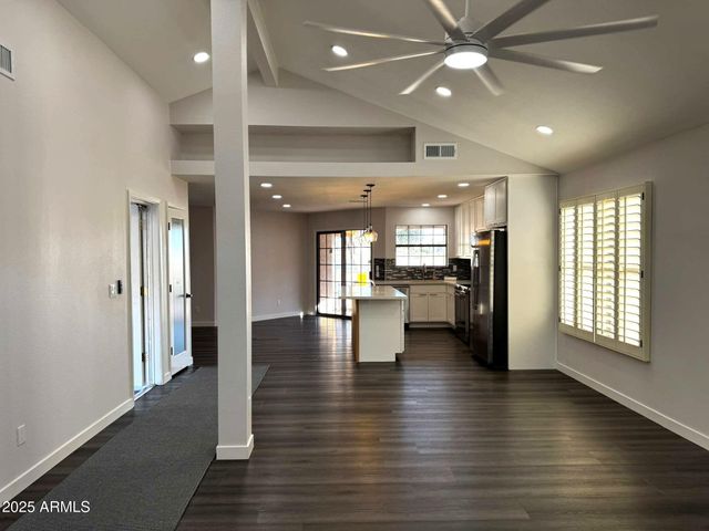 4436 E SHOMI Street, Phoenix, AZ 85044