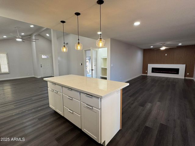 4436 E SHOMI Street, Phoenix, AZ 85044