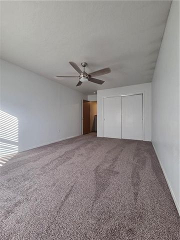 304 E Ottawa Street, Paola, KS 66071