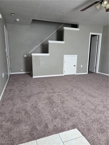 304 E Ottawa Street, Paola, KS 66071