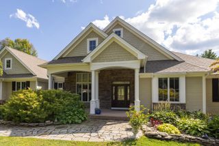 7 FANCY Hill, Madbury, NH 03823