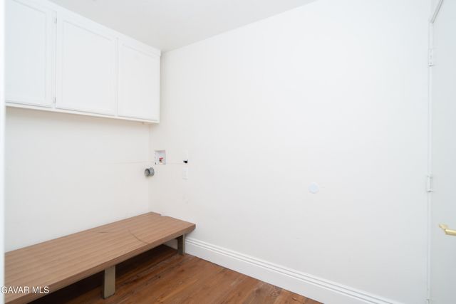 24526 Windsor Drive Unit A, Valencia, CA 91355