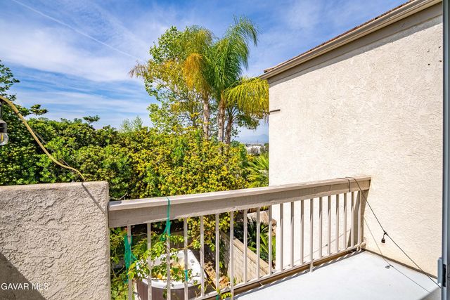 24526 Windsor Drive Unit A, Valencia, CA 91355