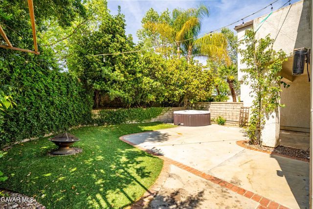 24526 Windsor Drive Unit A, Valencia, CA 91355