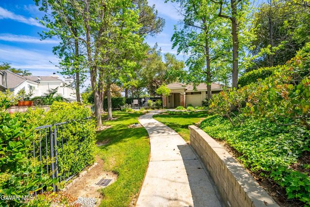 24526 Windsor Drive Unit A, Valencia, CA 91355