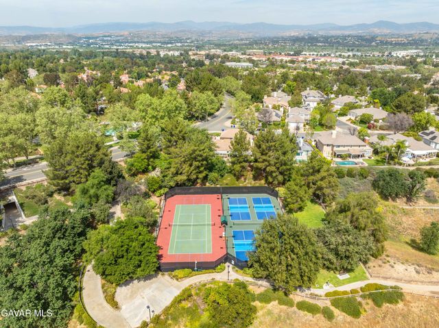 24526 Windsor Drive Unit A, Valencia, CA 91355