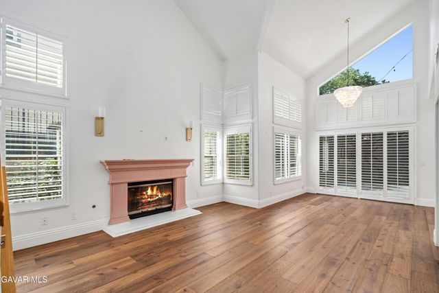 24526 Windsor Drive Unit A, Valencia, CA 91355