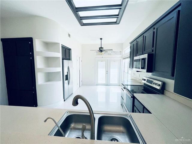 7109 5th Street, Mcallen, TX 78504