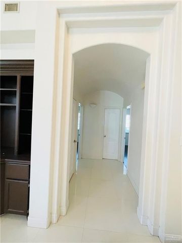 7109 5th Street, Mcallen, TX 78504
